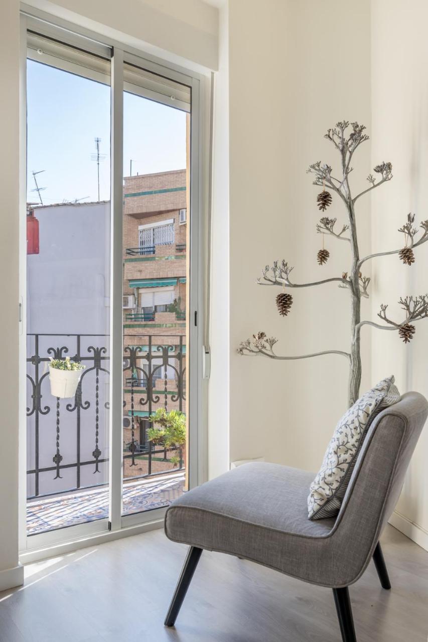 Travel Habitat Ruzafa Apartment บาเลนเซีย ภายนอก รูปภาพ