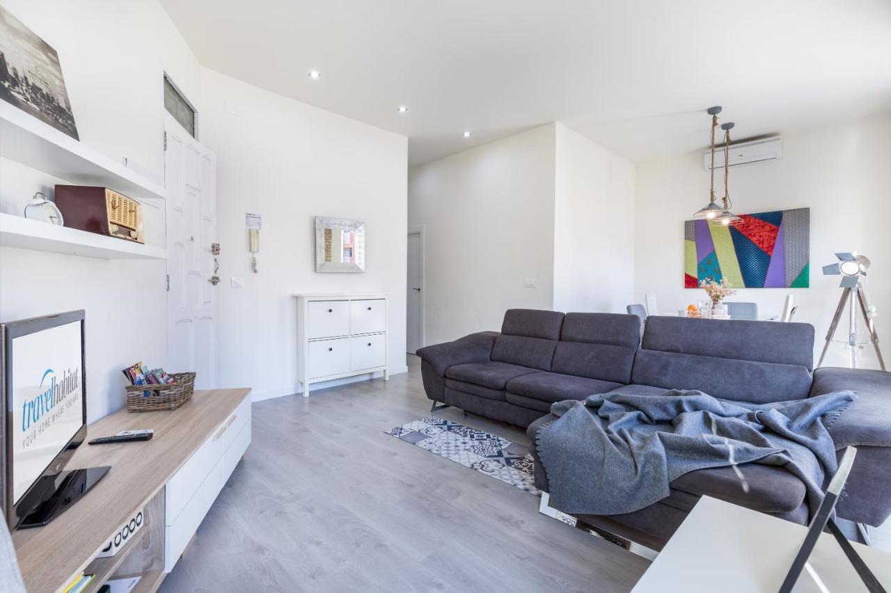 Travel Habitat Ruzafa Apartment บาเลนเซีย ภายนอก รูปภาพ